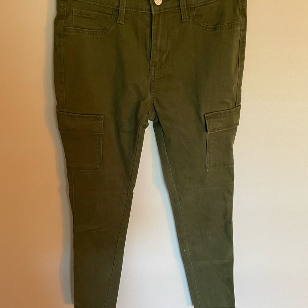 Green old navy girls pants